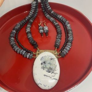 Druzy Agate & fossil rock necklace with bronze setting and matching earrings